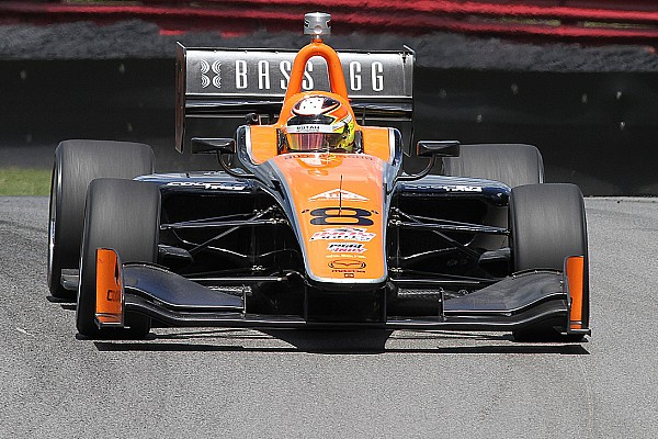 Sean Rayhall intenta forjar su futuro en IndyCar