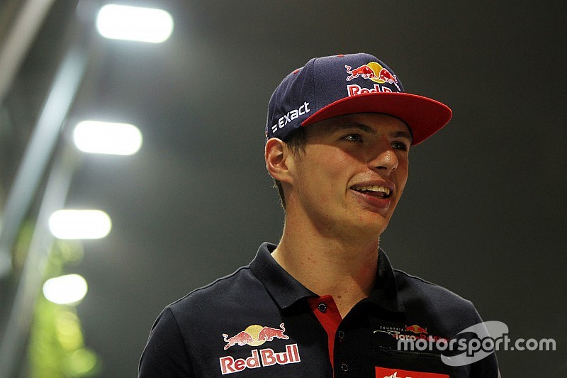 Max Verstappen: Der Führerschein muss warten