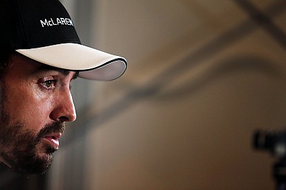 Alonso denies he wants to leave McLaren