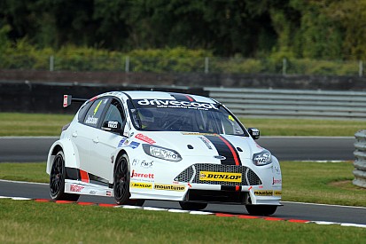 Silverstone BTCC: Jackson heads Shedden for second consecutive pole