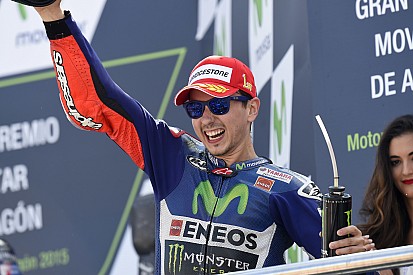 Aragon MotoGP: Lorenzo dominates to close points gap to Rossi, Marquez crashes