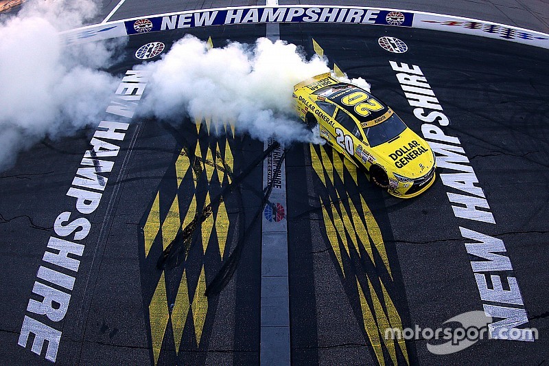 Kenseth wins as Harvick runs out of fuel at New Hampshire