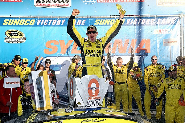 Kenseth gana mientras Harvick se queda sin combustible en New Hampshire