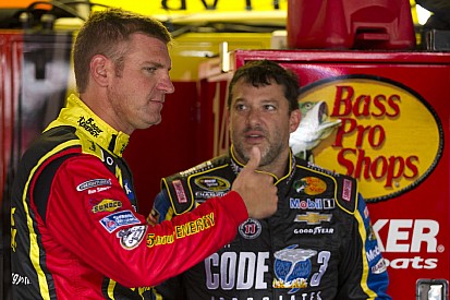 Clint Bowyer’s future is becoming clearer