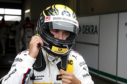 Glock critica Mercedes por "fazer fãs de bobo"