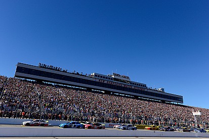 NASCAR se reúne com donos de equipes na terça-feira