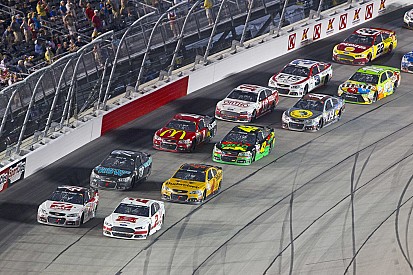 La NASCAR rallonge les zones de relance