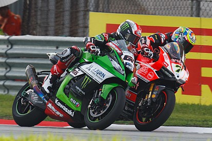 Magny-Cours, Libere 3: bel duello Rea-Davies