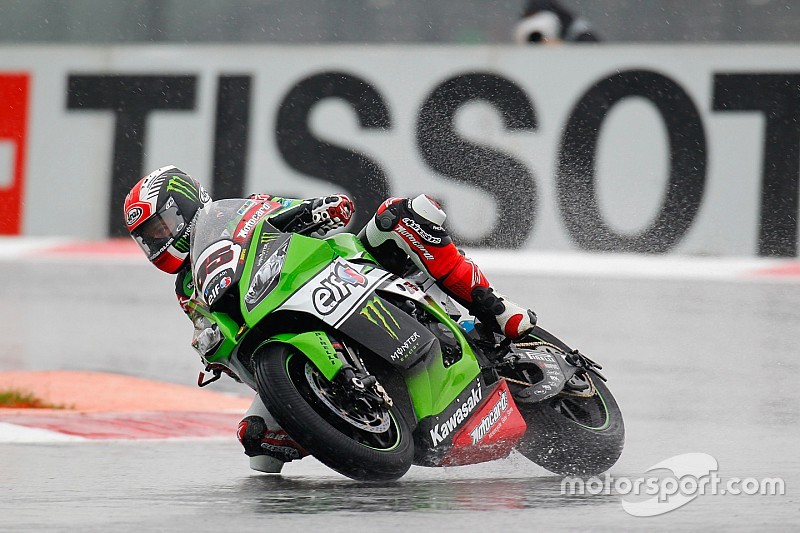 Sykes punge Rea: "Mi ha spinto fuori traiettoria"