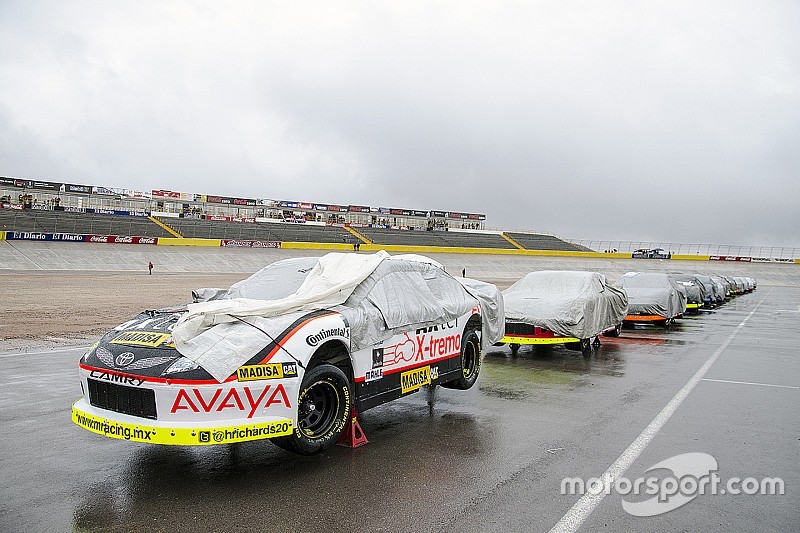 Se suspende la carrera de NASCAR México