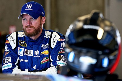 Earnhardt and McMurray tie for the final transfer spot