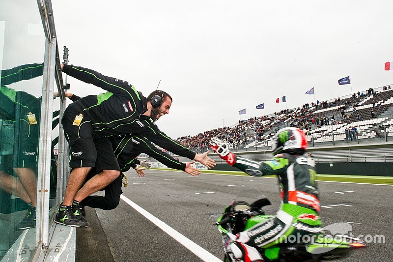 Rea: "Bello avere vinto sul bagnato e sull'asciutto!"