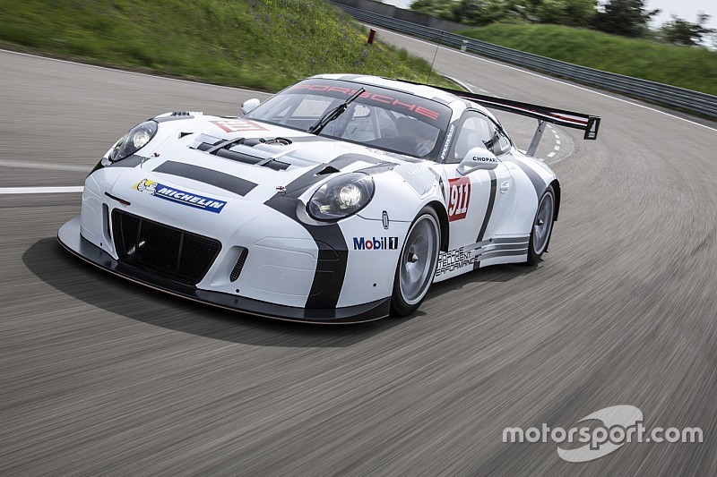 Erster Testeinsatz des neuen Porsche 911 GT3 R