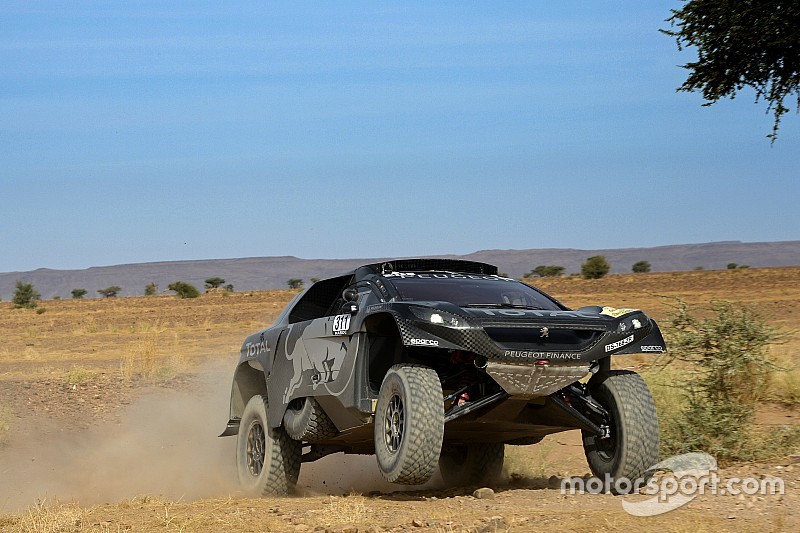 Sainz, el más rápido en el Día 2, del Rally de Marruecos