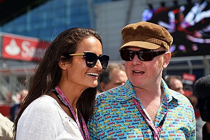 Chris Evans could present Top Gear solo, The Stig set to stay
