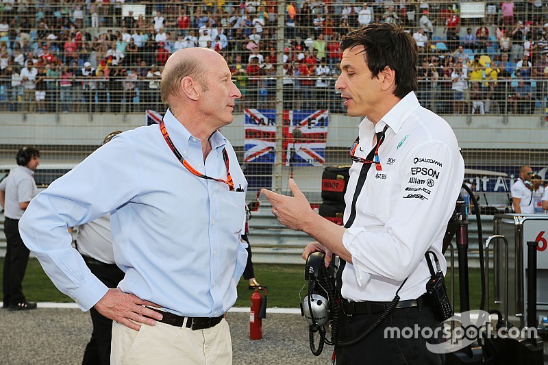 "Donos da F1 têm que ter visão a longo prazo", diz Wolff