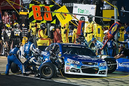 Despite Dover troubles, Earnhardt wants to keep his pit crew intact