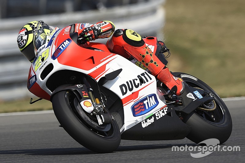 Iannone: "Siamo abbastanza veloci e costanti"