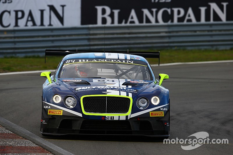 Pole per la Bentley a Zandvoort