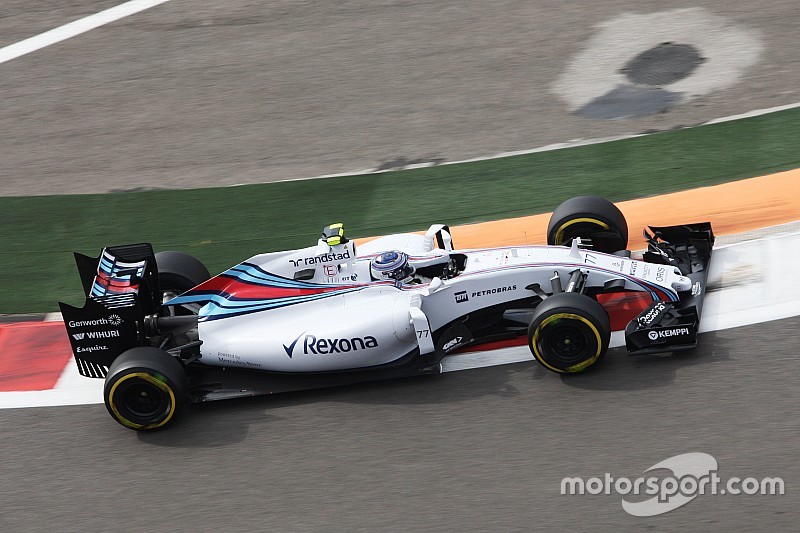 Bottas s'offre le scalp des Ferrari en qualifications