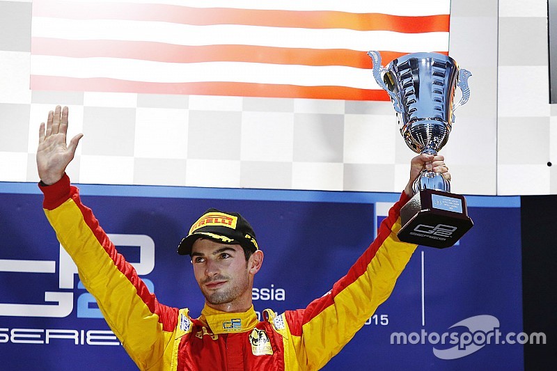Alexander Rossi and Racing Engineering win a shortened Feature Race at Sochi today