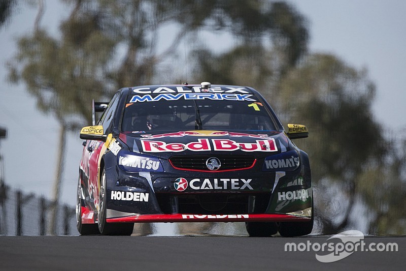 Bathurst 1000: #1 Commodore takes over the lead