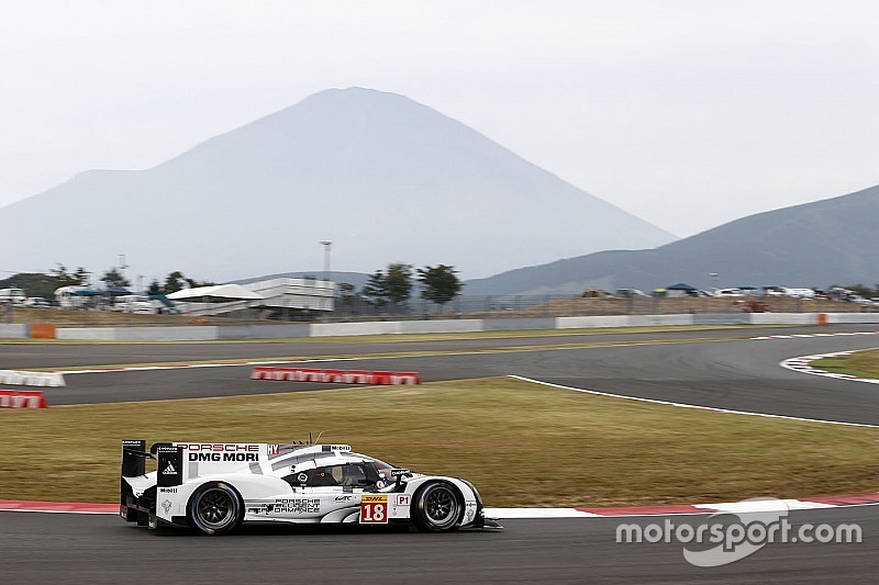 #18 Porsche Team Porsche 919 Hybrid: Romain Dumas, Neel Jani, Marc Lieb