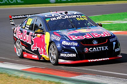Lowndes/Richards win tense Bathurst 1000