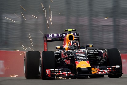 Kvyat dépasse Ricciardo au championnat