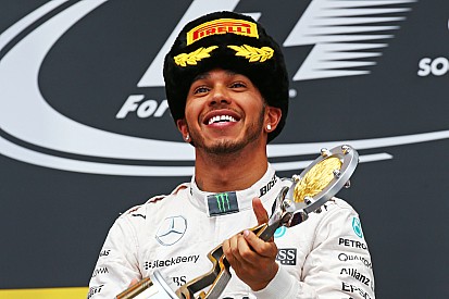 Classements - Mercedes remporte le titre par équipes 2015!