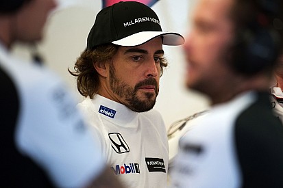 Alonso protagoniza nova polêmica no rádio: "adoro seu humor"