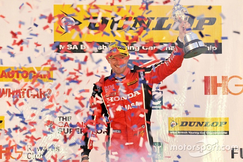 Gordon Shedden titré à l’issue d’un week-end à suspense