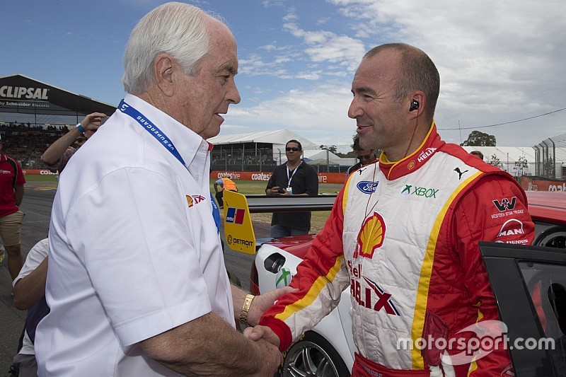 Marcos Ambrose ne roulera plus à plein temps