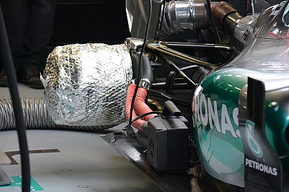 Tech analysis: Mercedes brake heating a tyre boost