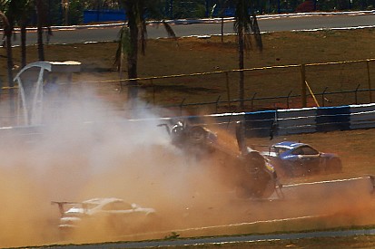 De volta, Pedro Piquet diz ter tido sorte: "não bati a cabeça"