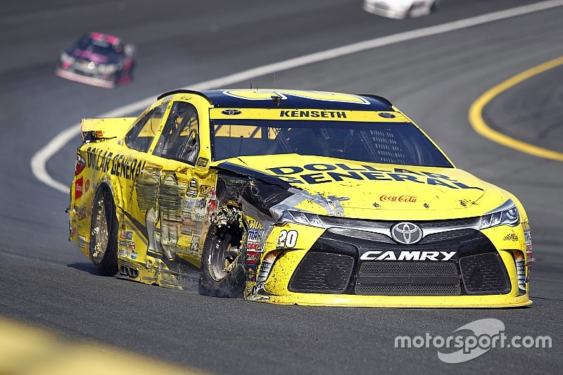 Kenseth not changing approach after catastrophic Charlotte