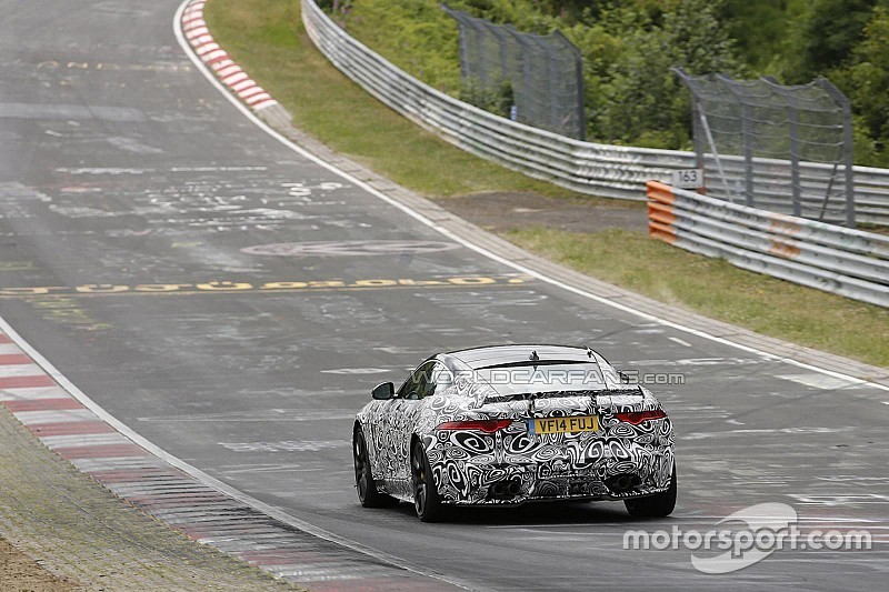 Diaporama - La Jaguar F-Type SVR vue sur la Nordschleife!