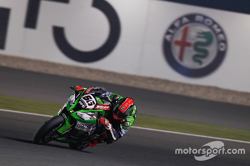 Qatar WSBK: Sykes beats Rea to take final pole of 2015