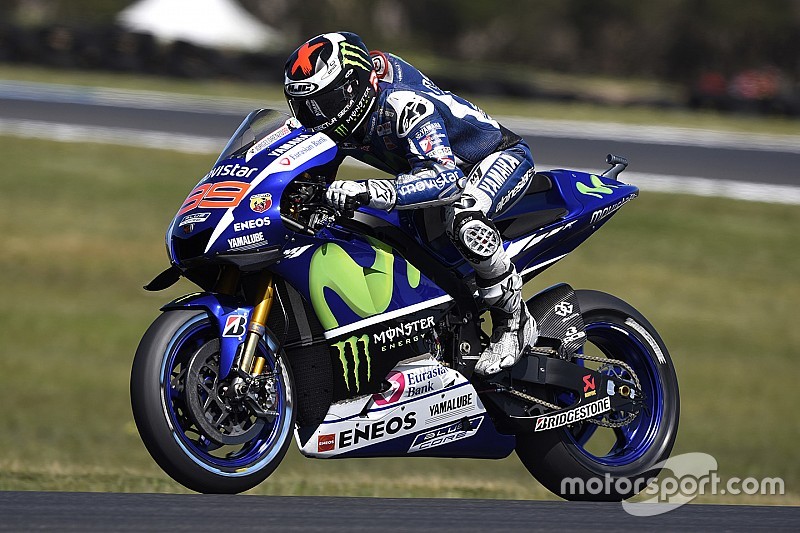 Lorenzo: "No podía arriesgarme a chocar con Márquez"