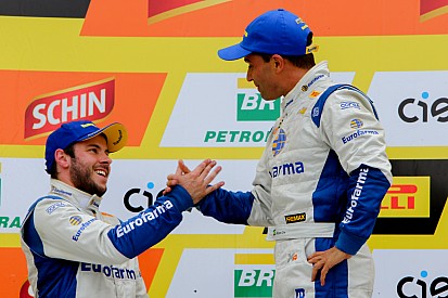 Saindo dos pits na corrida 1, Max Wilson se alegra com vitória