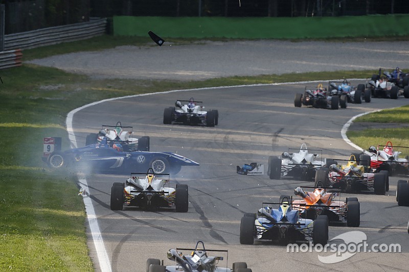 Leclerc - Les crashes en F3, un problème d'expérience
