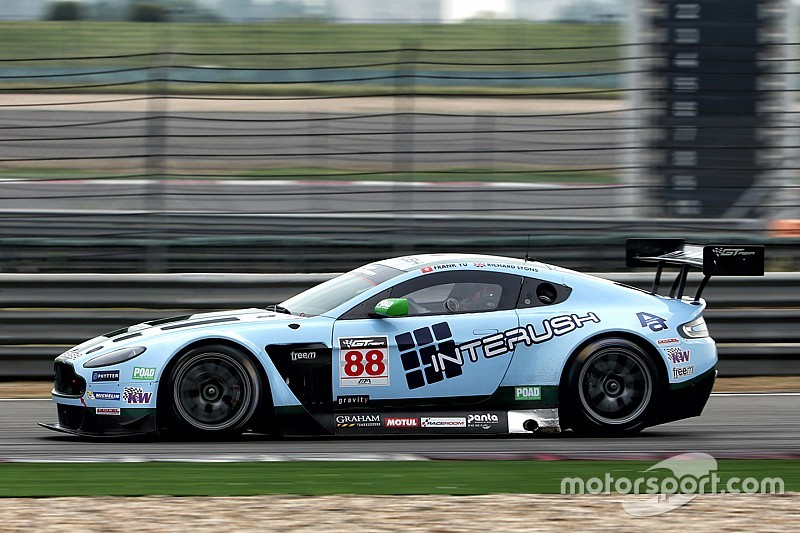 Craft-Bamboo Racing in final fight to take GT Asia championship