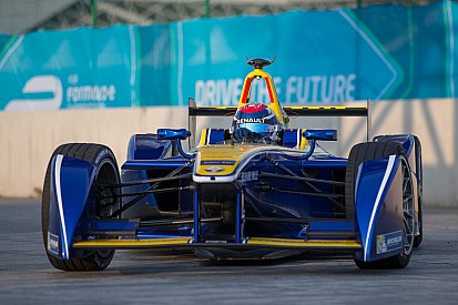 Tranquilo, Buemi vence ePrix de Pequim; di Grassi é 2º