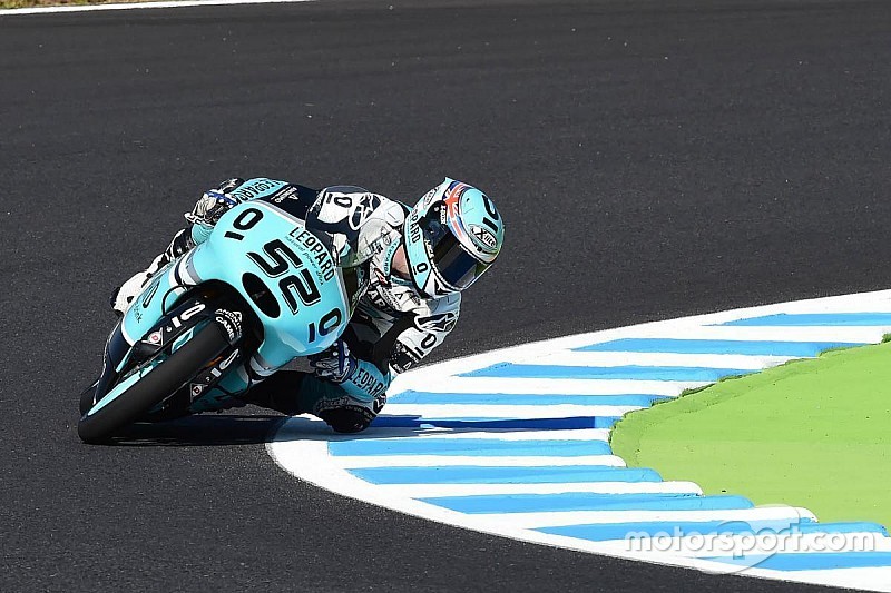 Moto3 title battle goes down to the wire as Kent loses out to Oliveira at Sepang