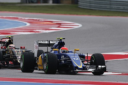 Chefe da Sauber critica incidente entre pilotos: “não deveria acontecer”