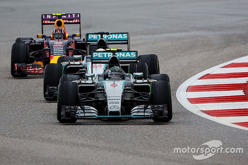 Une rafale de vent a coûté la victoire à Rosberg à Austin
