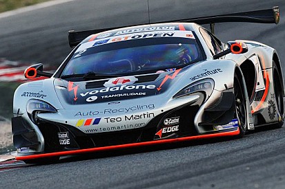 Alvaro Parente conquista la pole di Gara 1