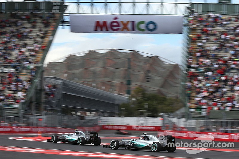 Pirelli envisage un ou deux arrêts à Mexico