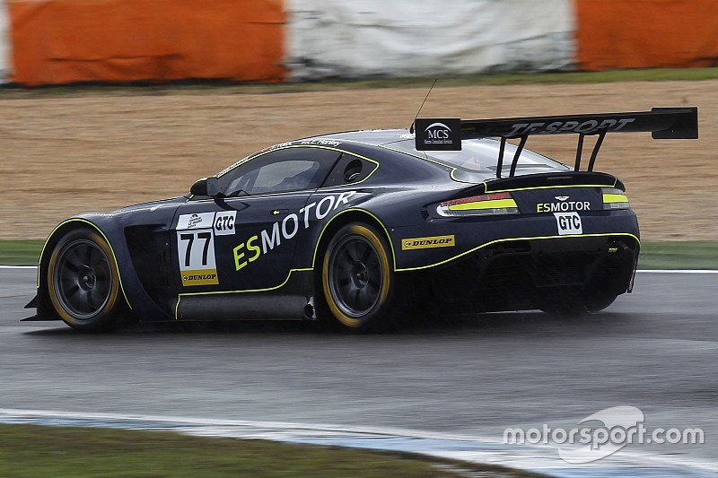 Euan Hankey conquista la pole di Gara 2