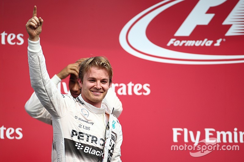 Rosberg celebra quarta vitória do ano:"muchas gracias!"